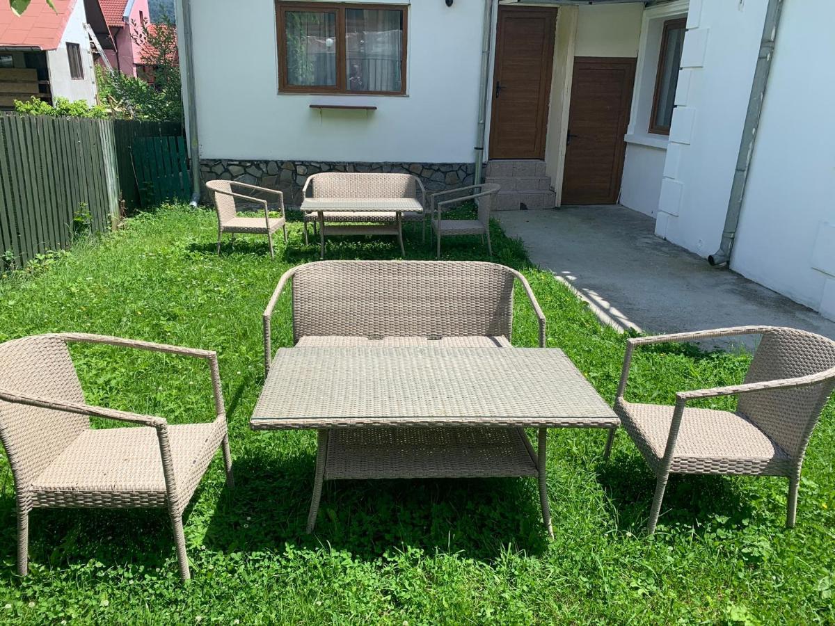 Pensiune & Restaurant Kalinder Buşteni Εξωτερικό φωτογραφία