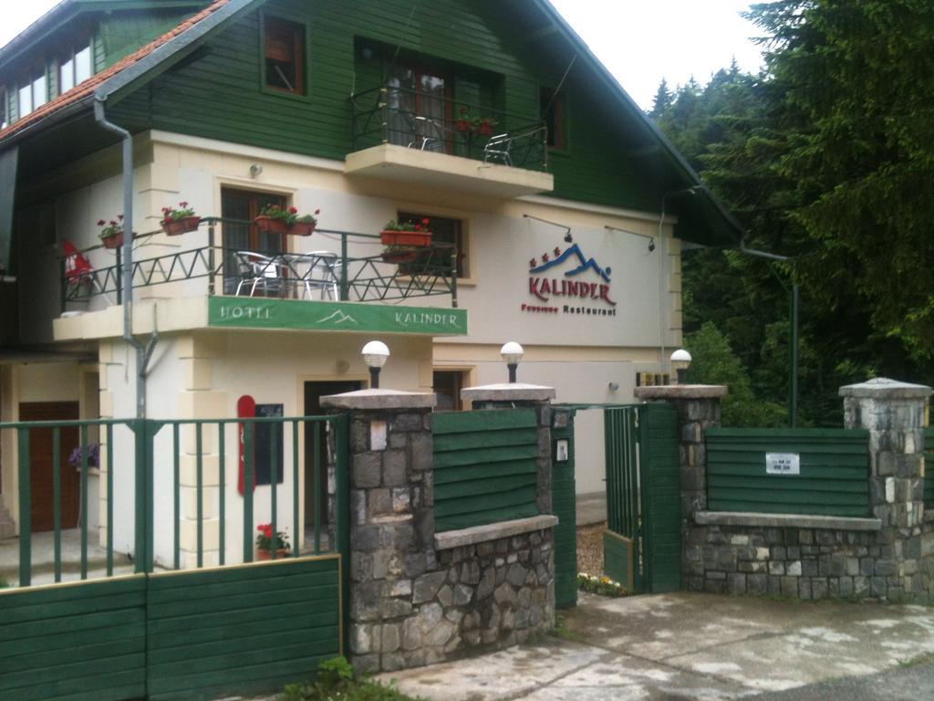 Pensiune & Restaurant Kalinder Buşteni Εξωτερικό φωτογραφία